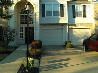 101 Logsby Pl APT K, Milford, OH 45150