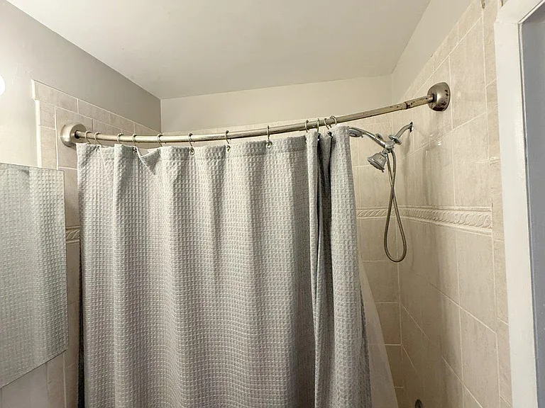 63 Foxglove Dr — Photo 7