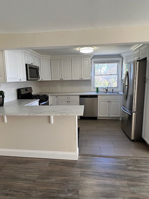 1st image of 105 Magnolia Ave #1