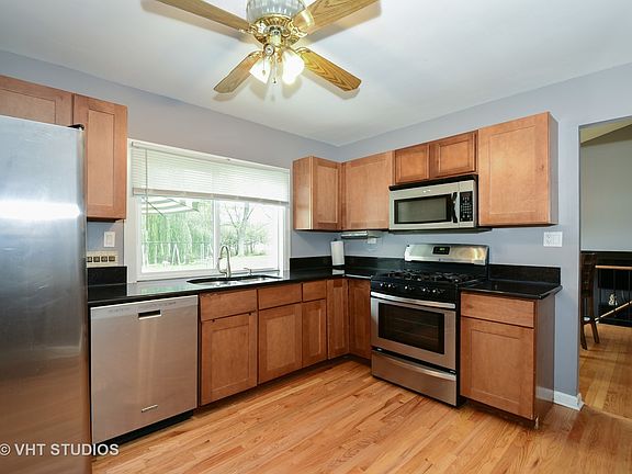 3rd image of 1108 Santa Anita Dr