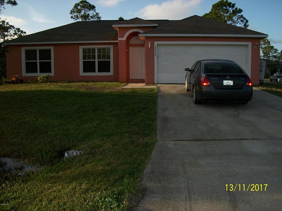 1st image of 2450 San Filippo Dr SE