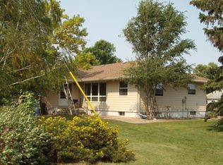 424 Birchwood Hts, Bottineau, ND 58318