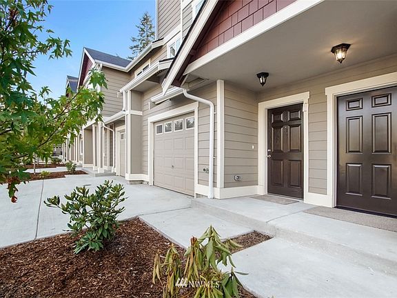 4th image of 17800 79th Avenue Ct E #10