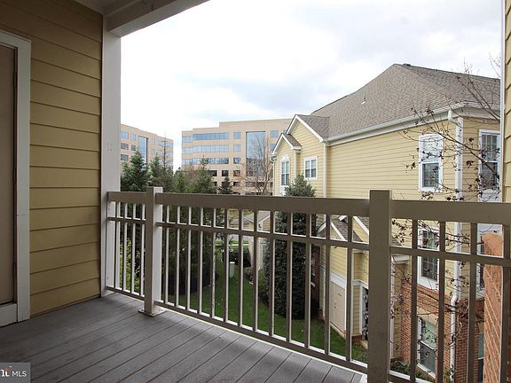 5th image of 12905 Alton Sq APT 301