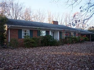 1315 Westridge Rd, Greensboro, NC 27410