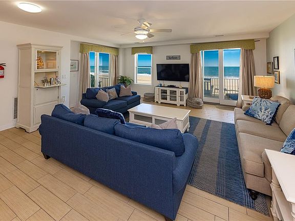 2nd image of 3738 Sandpiper Rd #B106