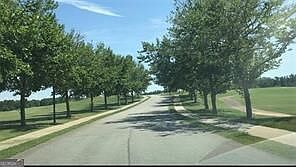 1st image of 817 Club Dr