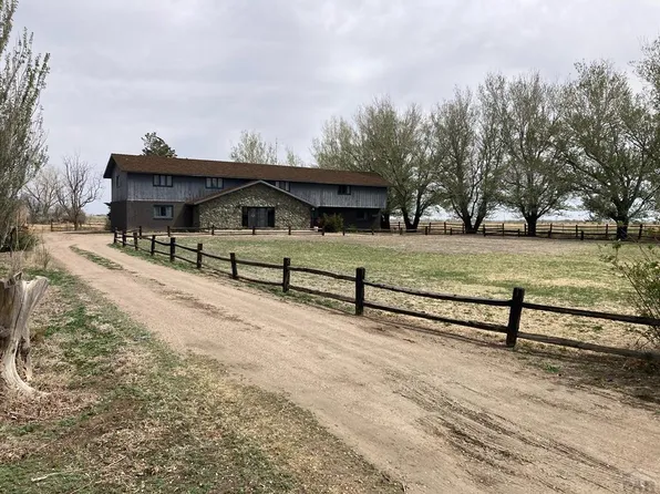 1101 E Maple St, Lamar, CO 81052