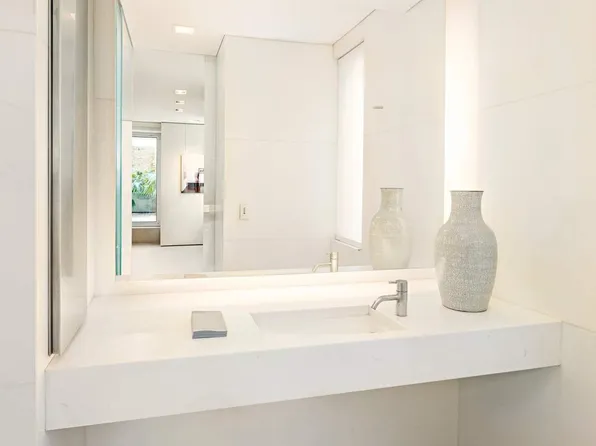 785 Park Avenue image 7 of 17