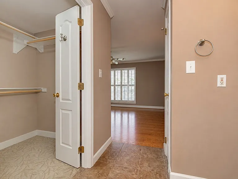 18521 Harborside Dr — Photo 16