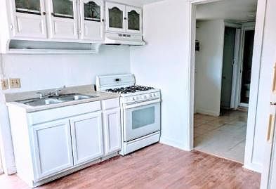 4th image of 736 Delhi Dr Unit 1
