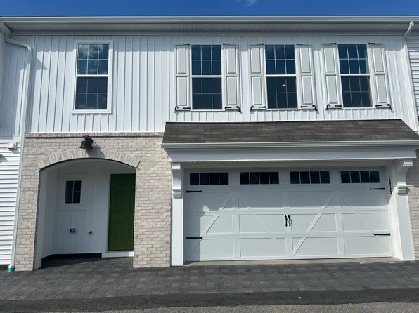 1315 Arlington Way, Mechanicsburg, PA 17055