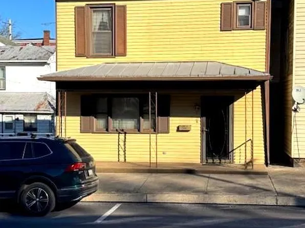 11 S 4th St, Newport, PA 17074