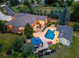 11 Cecil Kennedy Ct, Wilmot, ON N0B 2L0