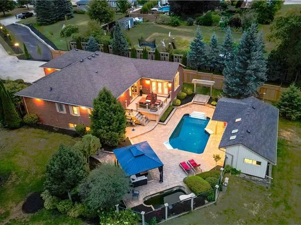 11 Cecil Kennedy Ct, Wilmot, ON N0B 2L0