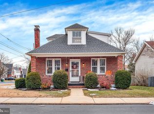 841 N Pitt St, Carlisle, PA 17013