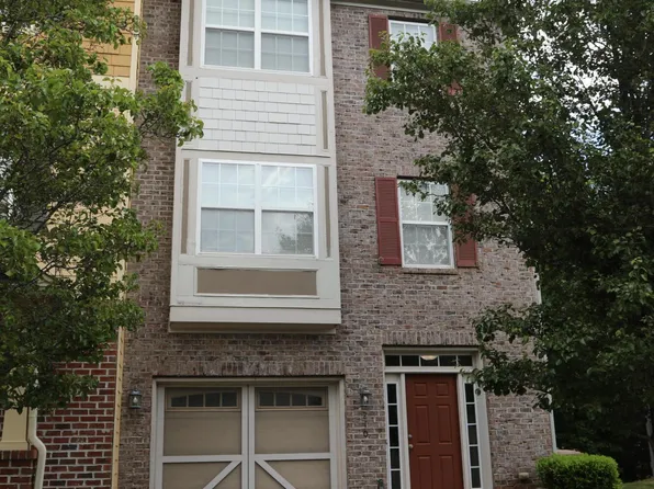 210 Linden Park Ln, Cary, NC 27519