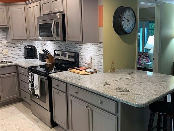 3rd image of 107 Wintergreen Way #1811