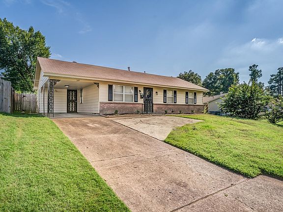 2nd image of 249 Burwood Dr