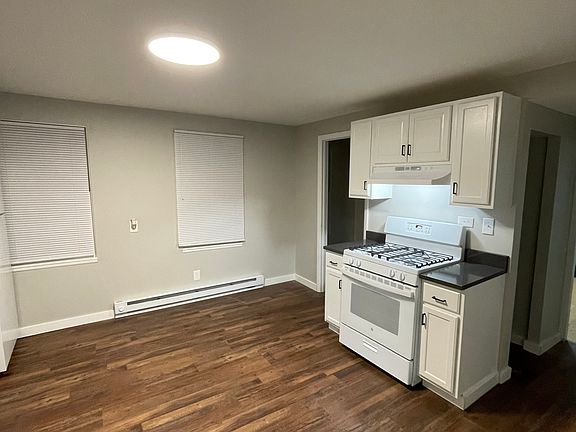 2nd image of 6 Congress St APT 1
