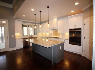 840 White Rd, White, GA 30184