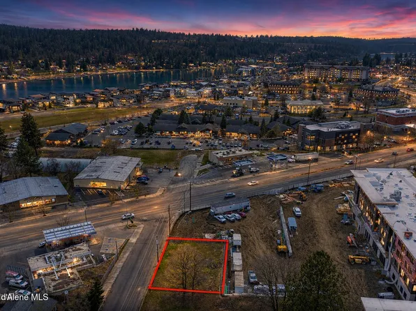 1113 W Davidson Ave, Coeur D Alene, ID 83814