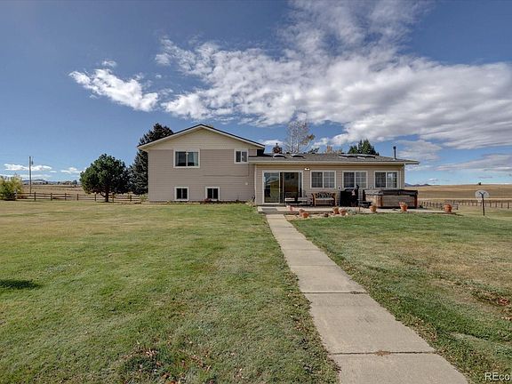 2nd image of 11810 Mesa View Road