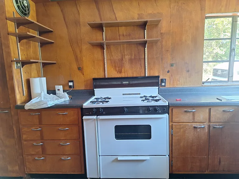 2631 N Dunn St — Photo 13