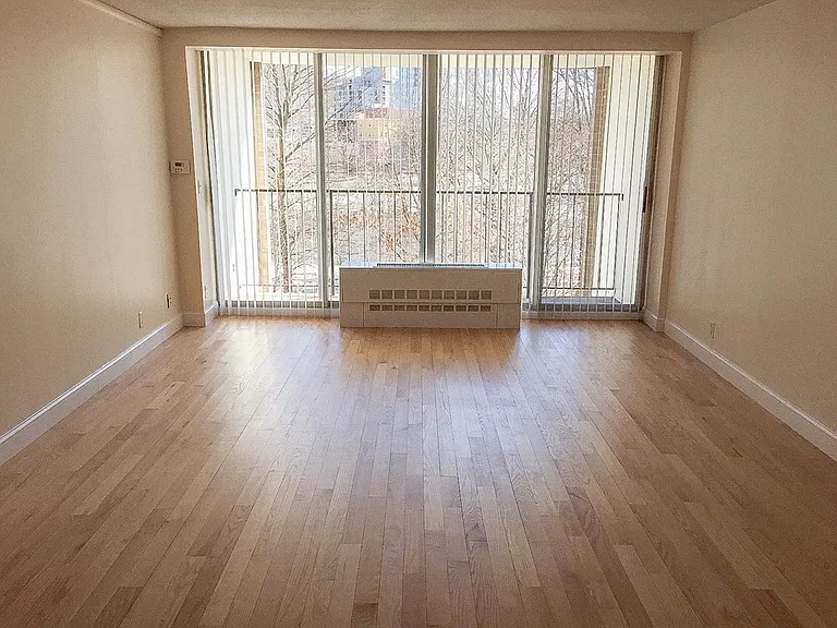 33 Pond Ave #309 — Photo 1