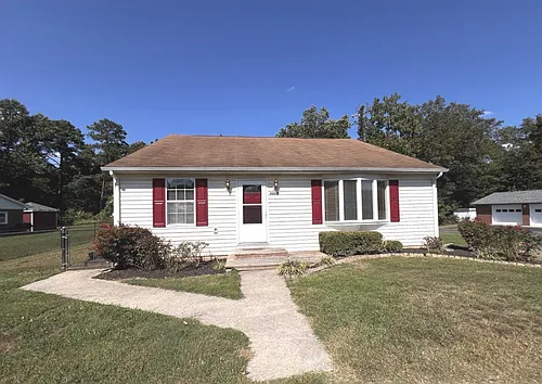 42802 Higgs Ln Photo 1