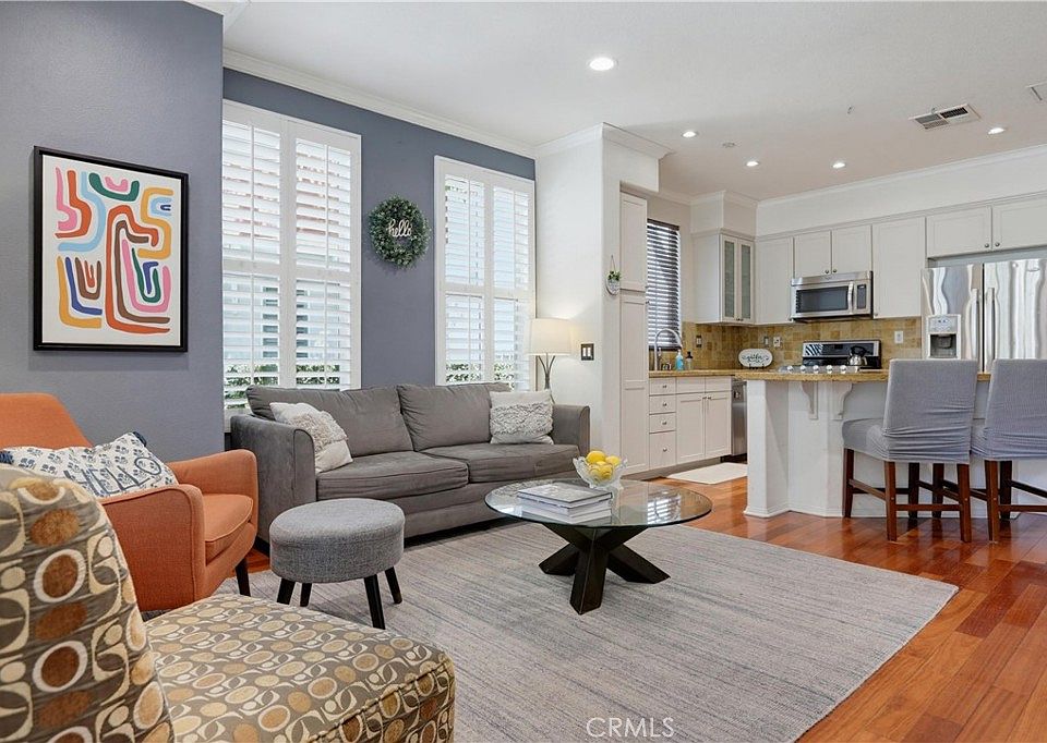1st image of 17 Quartz Ln