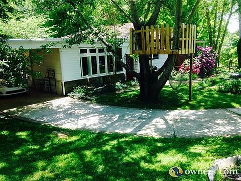 Wrap around driveway