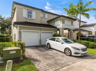 390 NE 36th Ter, Homestead, FL 33033