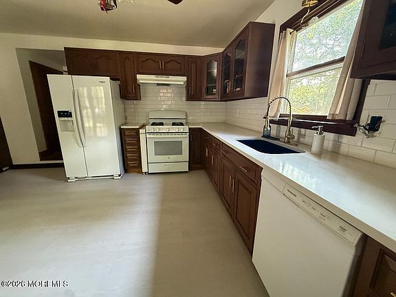 5th image of 317 Georgia Road