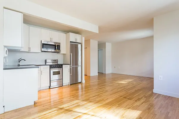 Rented by MNS | media 5