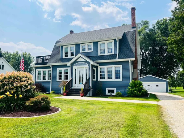 424 N Swift St, Glenbeulah, WI 53023