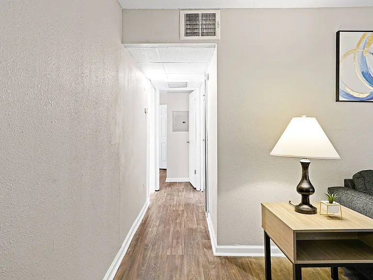 Diamond Trail Apartments — Photo 11