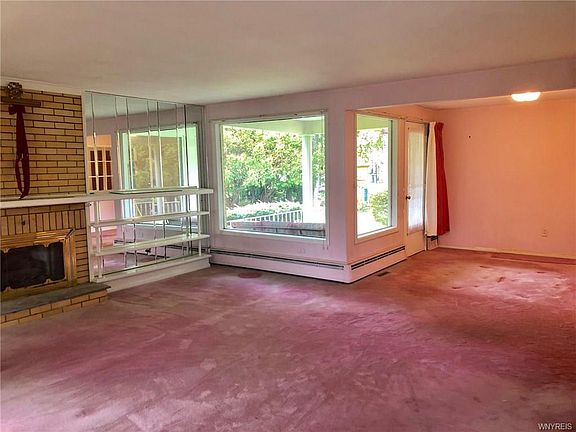 3rd image of 457 Darwin Dr