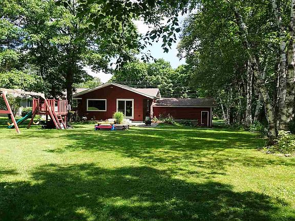 3rd image of 1901 Kenwood Dr