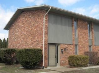 2421 Red Coach Dr, Springfield, OH 45503