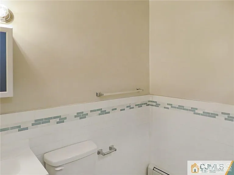 13 Lake Ave #5A — Photo 12