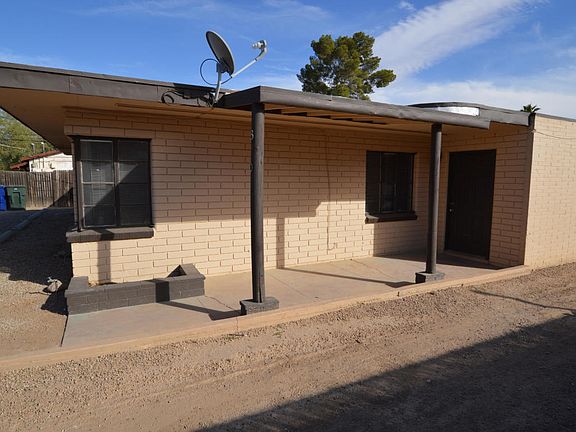 2nd image of 3522 E Monte Vista Dr
