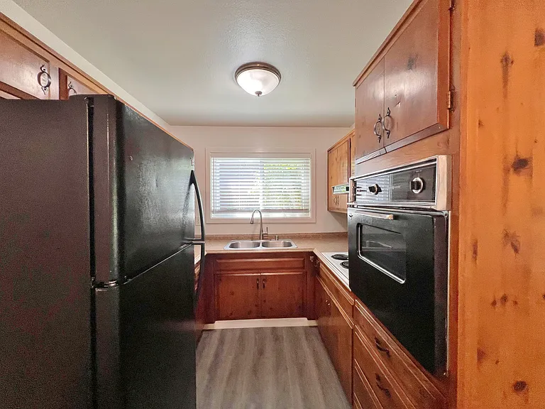 7312 Volta Ct — Photo 3