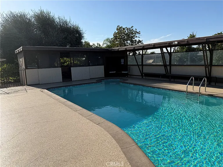 3590 Buchanan St — Photo 59