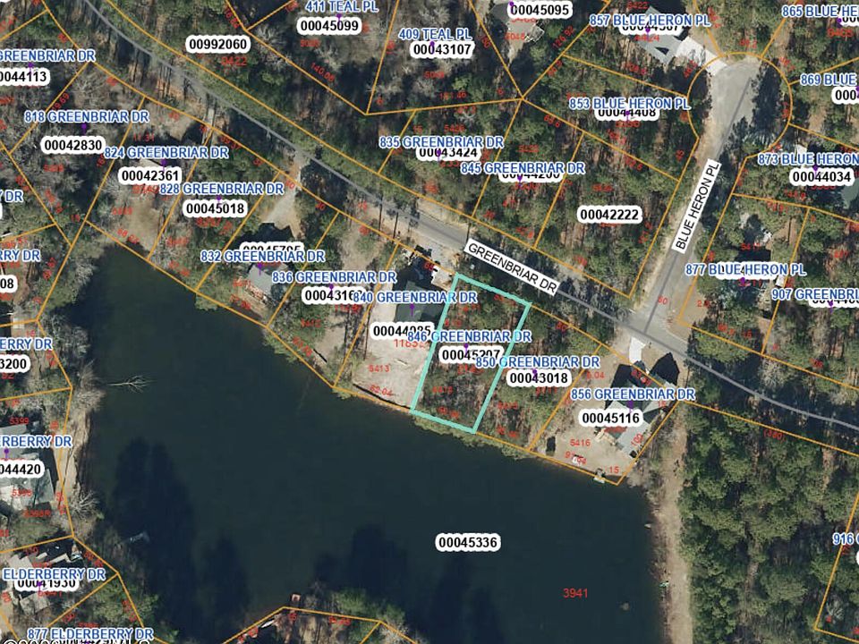 2nd image of 846 Greenbriar Drive