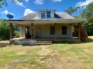 203 Cherry Ave, Poteau, OK 74953
