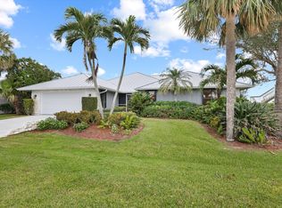 3990 NE Joes Point Rd, Stuart, FL 34996