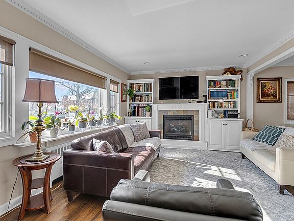 2nd image of 6531 Fitchett St