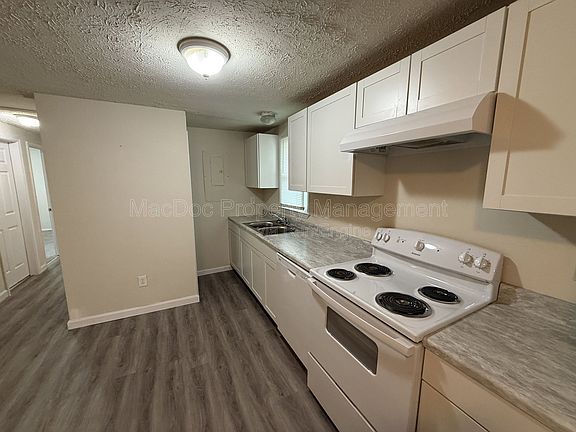 5th image of 322 7th St