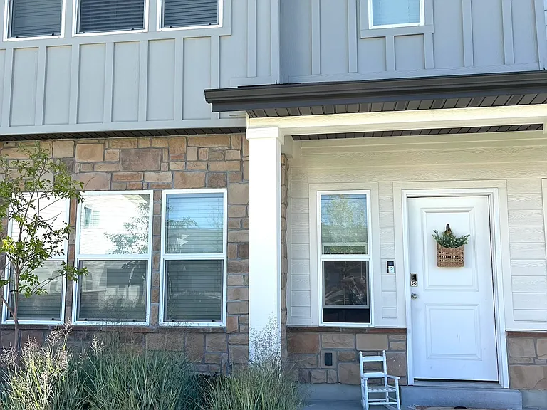 3165 S 350 W — Photo 1